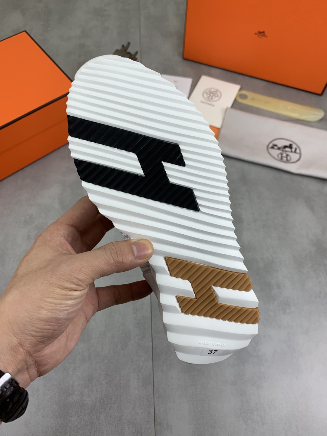 Hermes Men's Drift Sneaker - Breathable Leather Casual Sports Shoes 10 cmp i1745769851538 3582 0 7