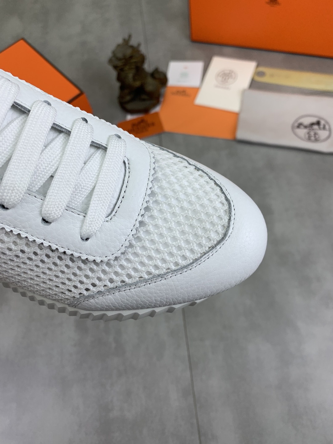 Hermes Men's Drift Sneaker - Breathable Leather Casual Sports Shoes 6 cmp i1745769851562 2118 0 3