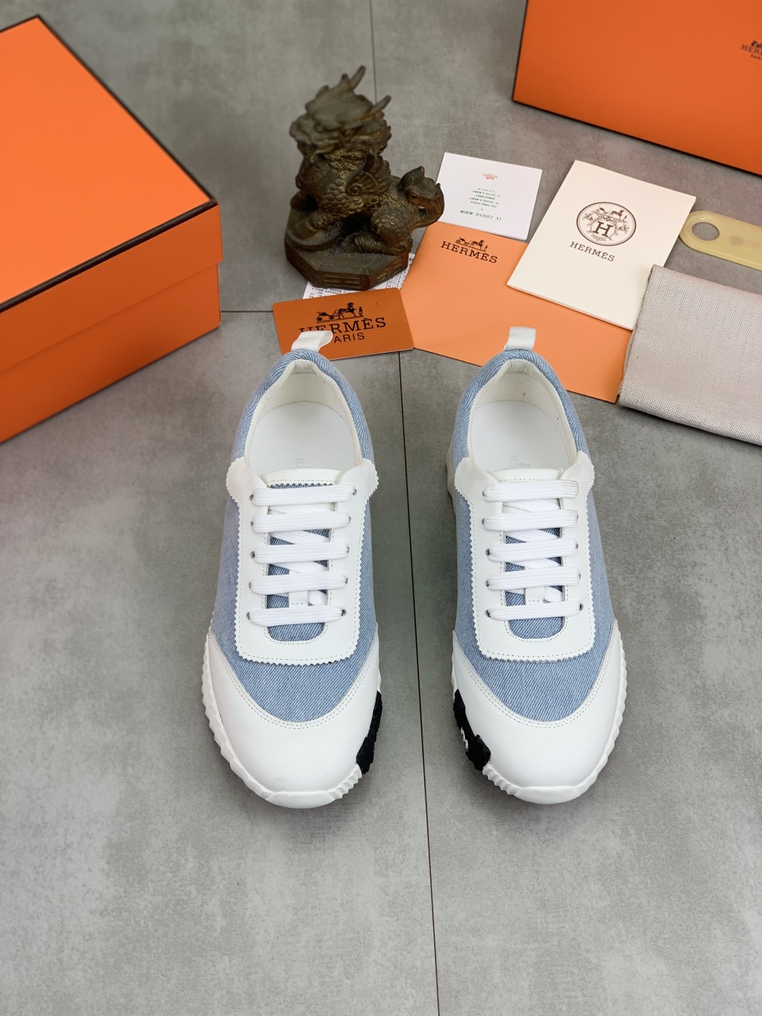 Hermes Men's Drift Sneaker - Casual, Comfortable, and Stylish 3 cmp i1745769910153 1856 0 1
