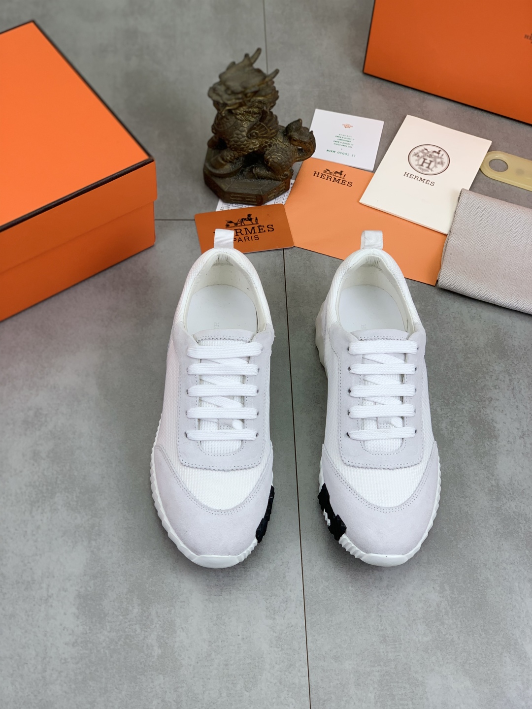 Hermes Men's Drift Sneaker: Stylish, Breathable, and Comfortable Leisure Shoe 3 cmp i1745769990160 9867 0 1