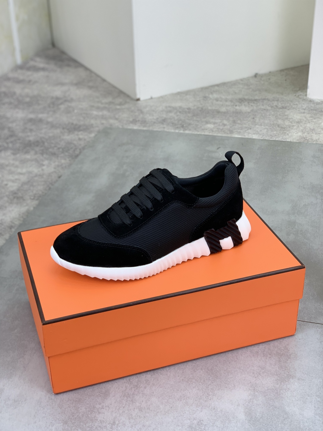 Hermes Men's Black Drift Sneaker - Lightweight & Comfortable 5 cmp i1745770009754 1015 0 3