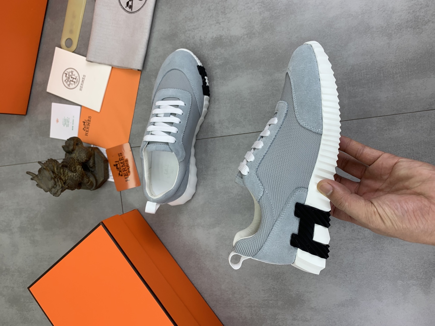 Hermes Men's Drift Sneaker: Lightweight, Breathable & Stylish Sneakers 7 cmp i1745770038453 1536 0 5