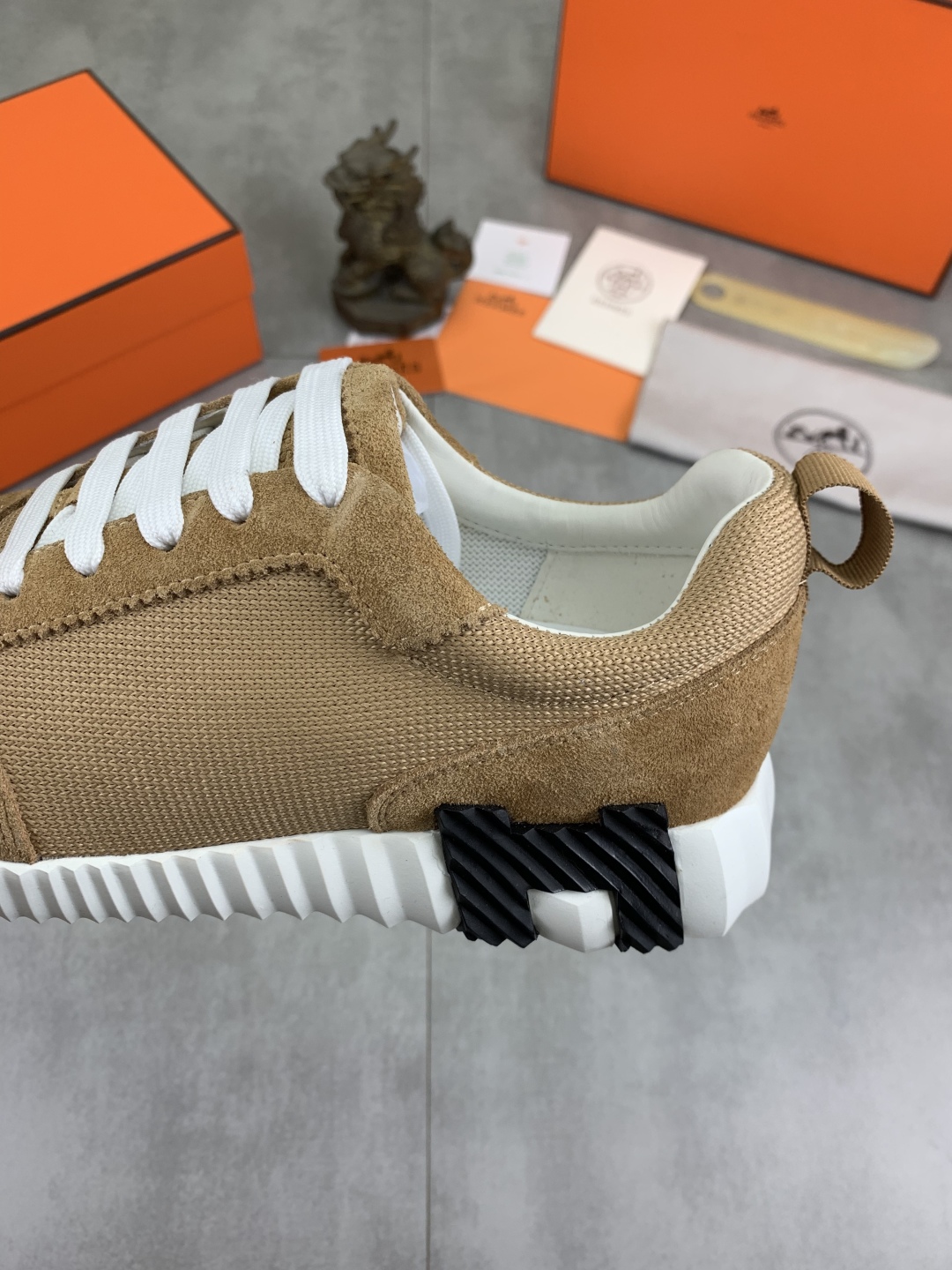 Hermès Men's Drift Sneaker - Stylish and Comfortable Casual Shoes 8 cmp i1745770065977 4771 0 6