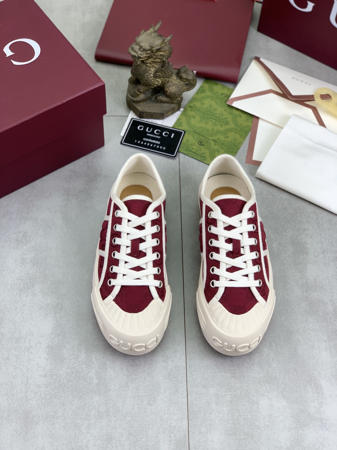 Gucci Women's Logo Canvas Platform Sneakers - Lightweight & Comfortable 3 cmp i1746377537386 8540 0 1