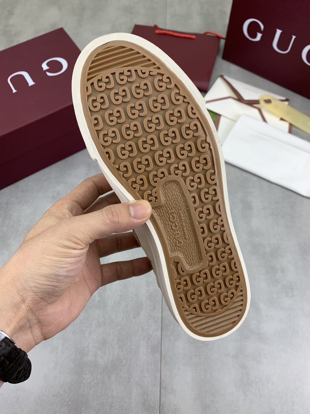 Gucci Women's Logo Canvas Platform Sneakers - Stylish & Comfortable 9 cmp i1746377573052 6142 0 7