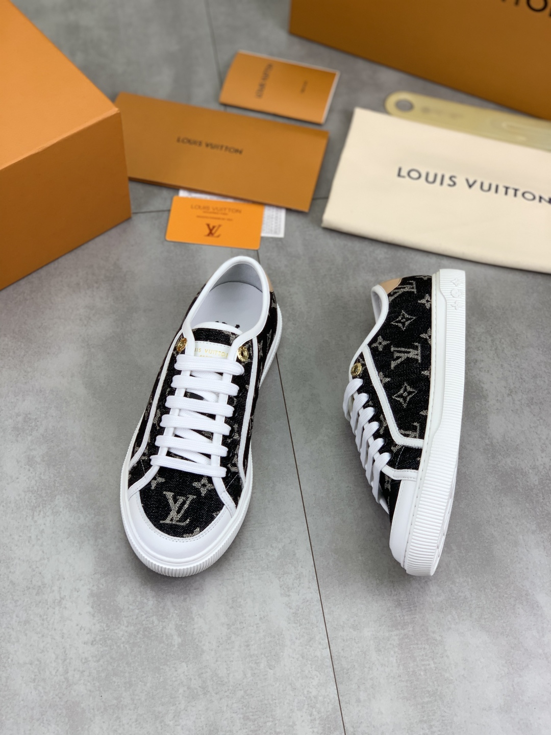 Louis Vuitton Time Out Monogram Sneakers Canvas Low Top Shoes Unisex 6 cmp i1746377801830 1857 0 4