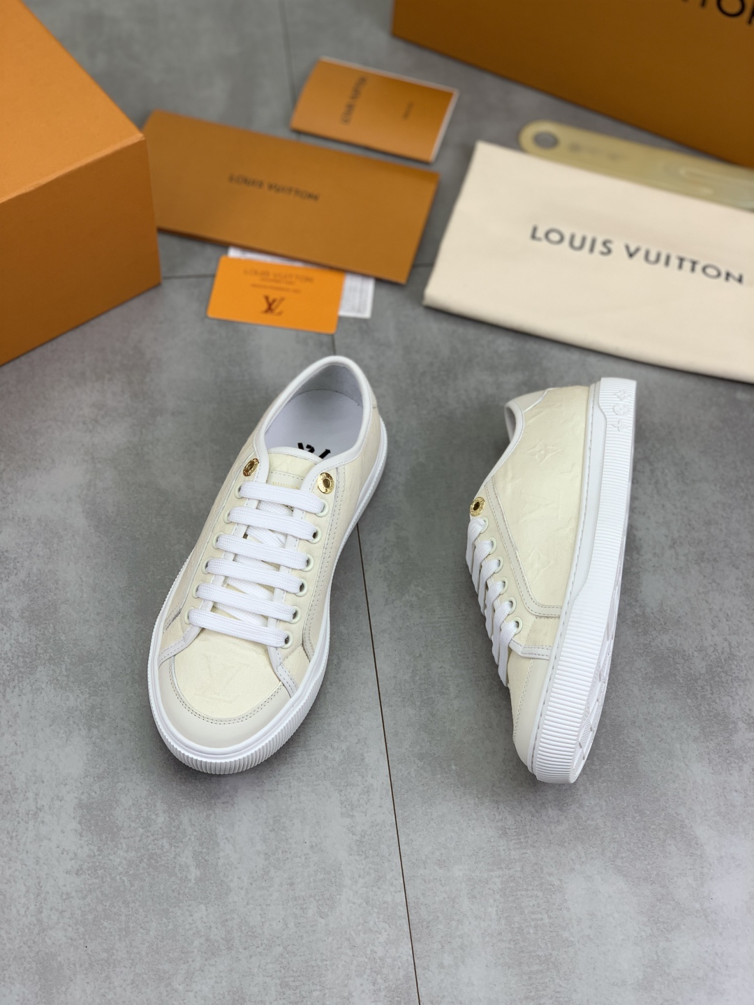 Louis Vuitton Time Out Sneakers - Monogram Canvas - New Arrival 6 cmp i1746377833993 4787 0 4