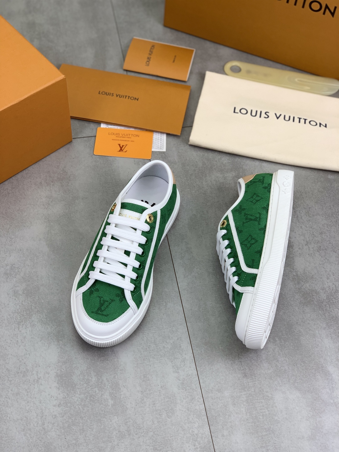 Louis Vuitton Time Out Sneakers - SS25 New Arrival - Thick Sole, Lightweight 6 cmp i1746377864413 1847 0 4