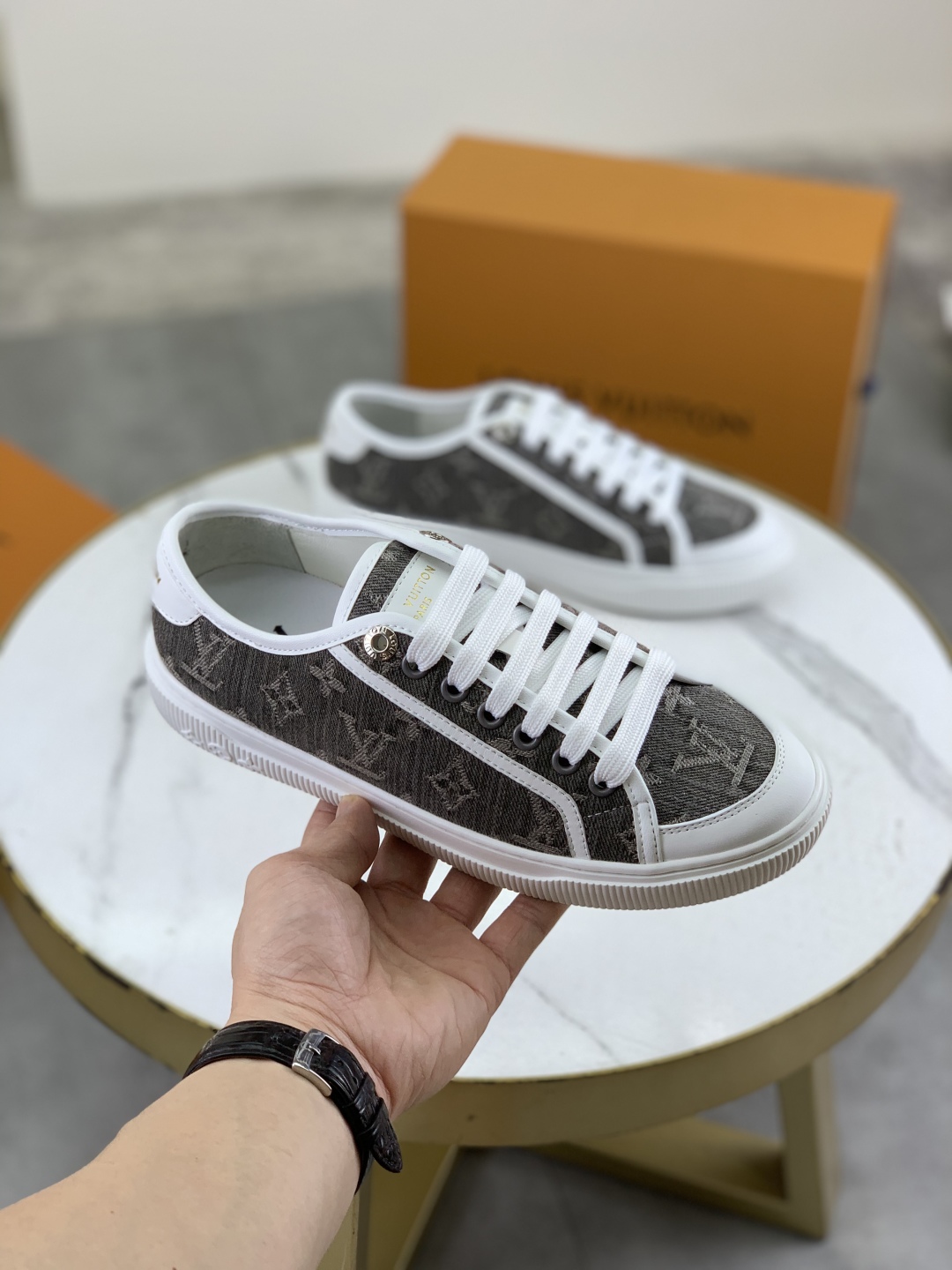 Louis Vuitton Time Out Sneakers SS25 Monogram Canvas - Couples' Shoes 4 cmp i1746377877969 7880 0 2