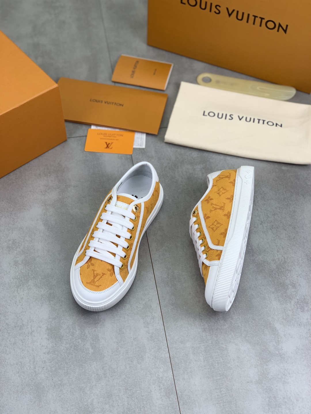 Louis Vuitton Time Out Sneakers, Classic Monogram Canvas, Limited Edition 6 cmp i1746377900984 2904 0 4
