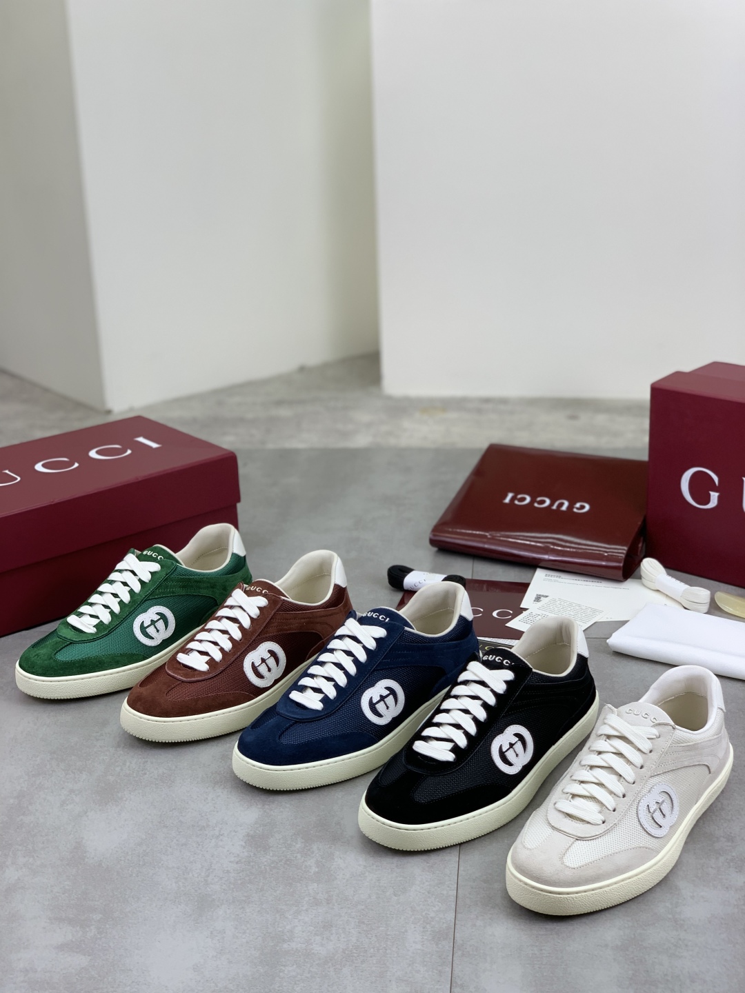 Gucci Women's Green Logo Sneakers - Comfortable Designer Fashion Footwear 11 cmp i1746378427405 4818 0 9