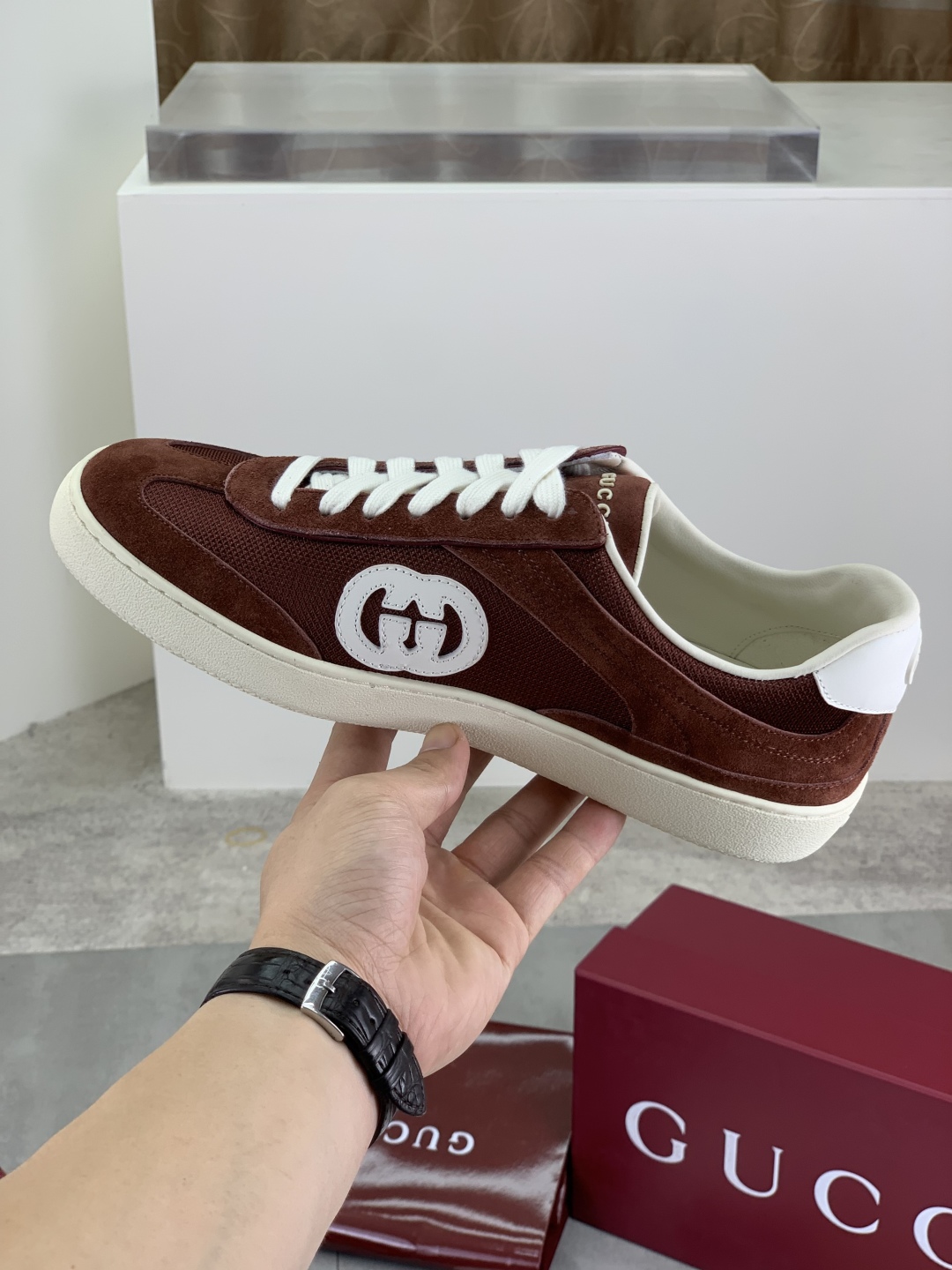 Gucci Women's Brown Suede and Canvas Logo Sneakers - Lightweight & Stylish 7 cmp i1746378447542 8408 0 5