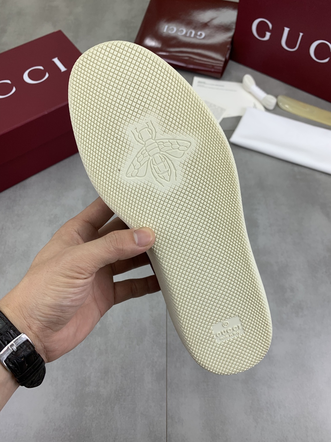 Gucci Women's Brown Suede and Canvas Logo Sneakers - Lightweight & Stylish 9 cmp i1746378448378 9694 0 7