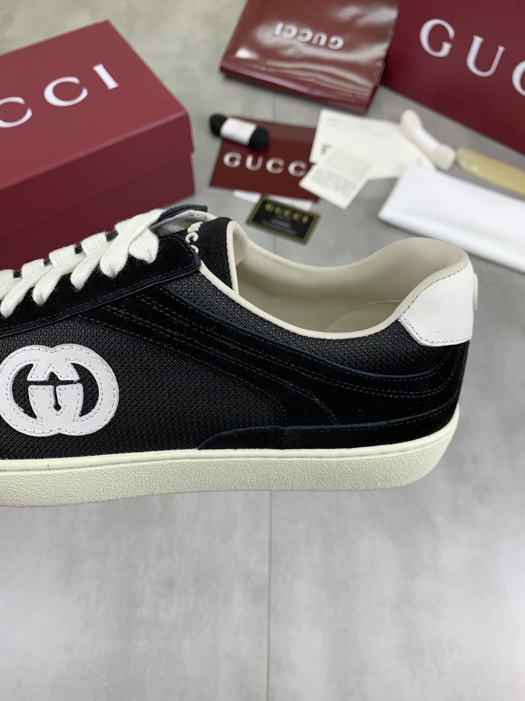 Gucci Women's Black Logo Canvas Sneakers, Lightweight and Comfortable 8 cmp i1746378476612 2122 0 6