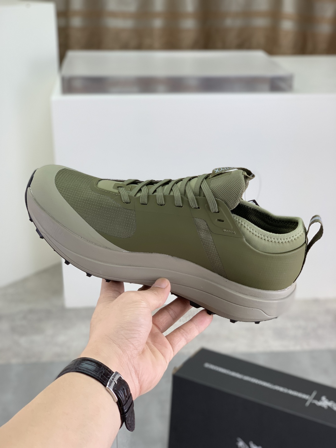 Precio de fábrica P330 Precio real Nuevos zapatos de principiante Finalmente en un futuro próximo of