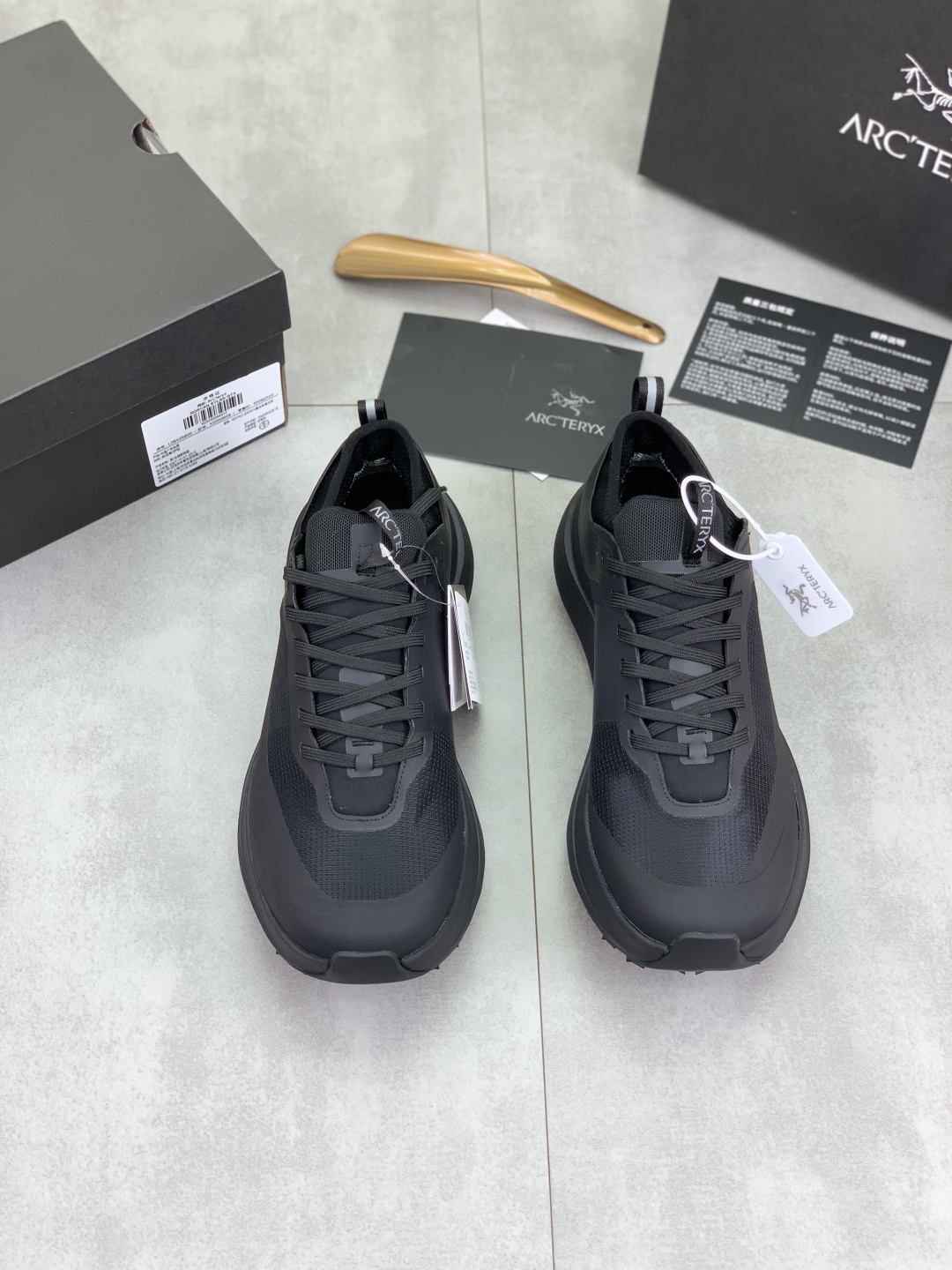 Precio de fábrica P330 Precio real Nuevos zapatos de principiante Finalmente en un futuro próximo of