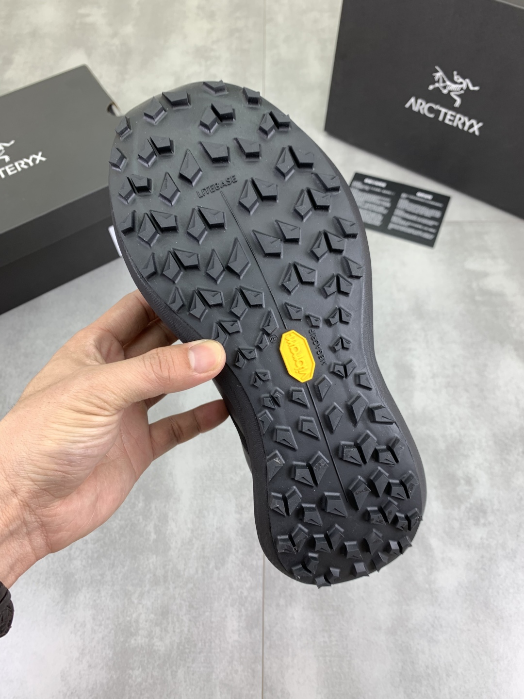Precio de fábrica P330 Precio real Nuevos zapatos de principiante Finalmente en un futuro próximo of