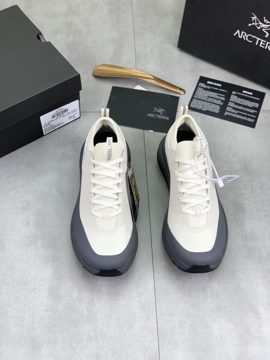Precio de fábrica P330 Precio real Nuevos zapatos de principiante Finalmente en un futuro próximo of