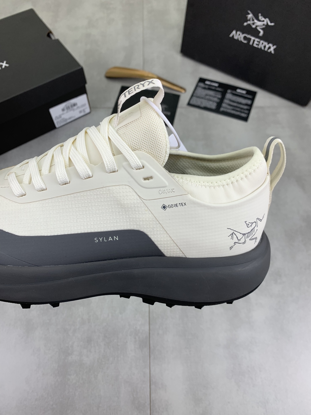 Precio de fábrica P330 Precio real Nuevos zapatos de principiante Finalmente en un futuro próximo of