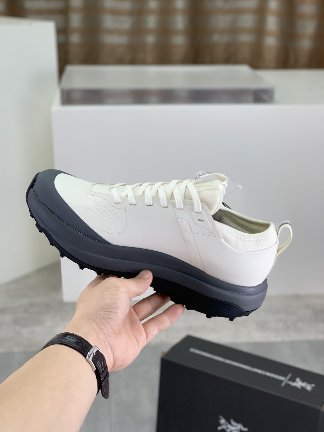 Precio de fábrica P330 Precio real Nuevos zapatos de principiante Finalmente en un futuro próximo of