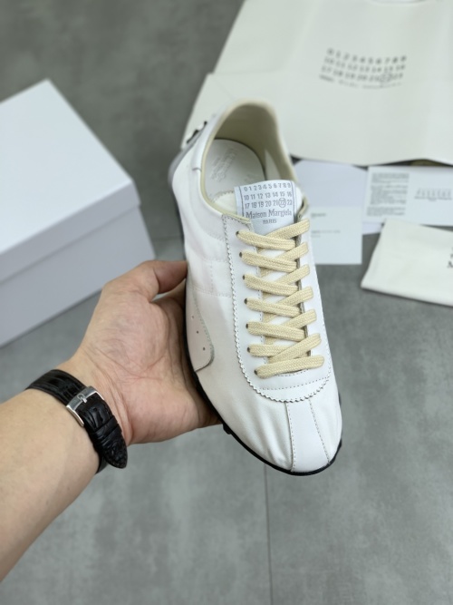 Maison Margiela Couple Sneakers Top Version 1:1 Dancing Shoes 1 Maison Margiela Couple Sneakers Top Version 1:1 Dancing Shoes