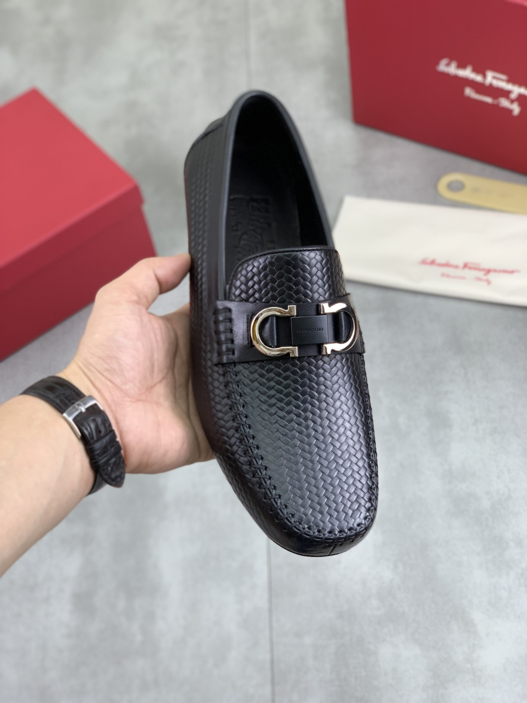 NO:349472,Real price, high quality [Ferragamo/Ferragam] latest original imported calfskin, imported cowhide calf + original luxury metal buckle + original combination of large bottom and no pressure comparison. Number of 38-44 (45 customized), ferragamo, cowhide19860909实价 高品质【Ferragamo/菲拉格幕】最新款原版进口小牛皮,进口牛皮牛里+原版奢华金属扣+原版组合大底对比无压力  码数38-44（45定做）,,ferragamo,cowhide,Men's shoes