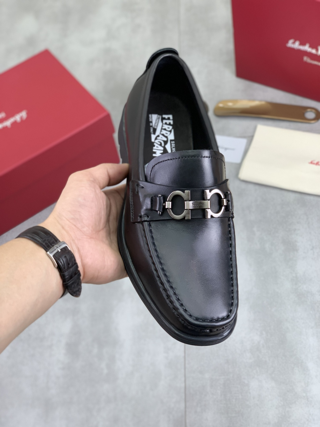 NO:350097,Real price, high quality [Ferragamo/Ferragam] latest original imported calfskin, imported cowhide calf + original luxury metal buckle + original combination of large bottom and no pressure comparison. Number of 38-44 (45 customized), ferragamo, cowhide19860909实价 高品质【Ferragamo/菲拉格幕】最新款原版进口小牛皮,进口牛皮牛里+原版奢华金属扣+原版组合大底对比无压力  码数38-44（45定做）,,ferragamo,cowhide,Men's shoes