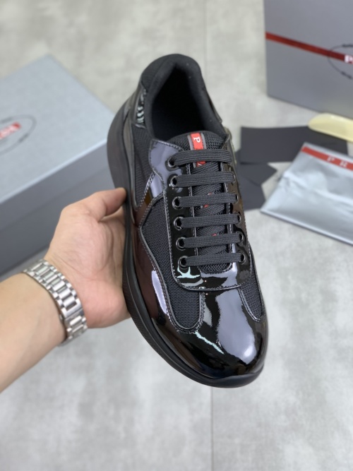 Prada Men's Fashionable Leather Sneakers – Comfortable & Stylish