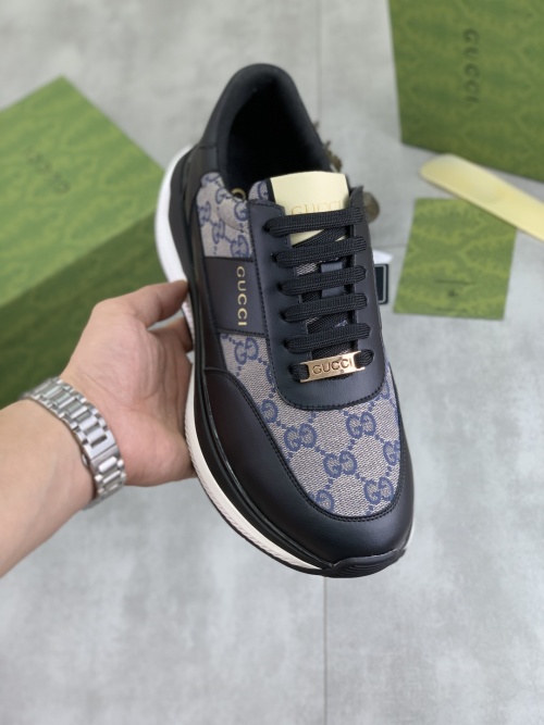 Gucci Men's Leather Sneakers Fashion Casual Shoe With GG Supreme Pattern
