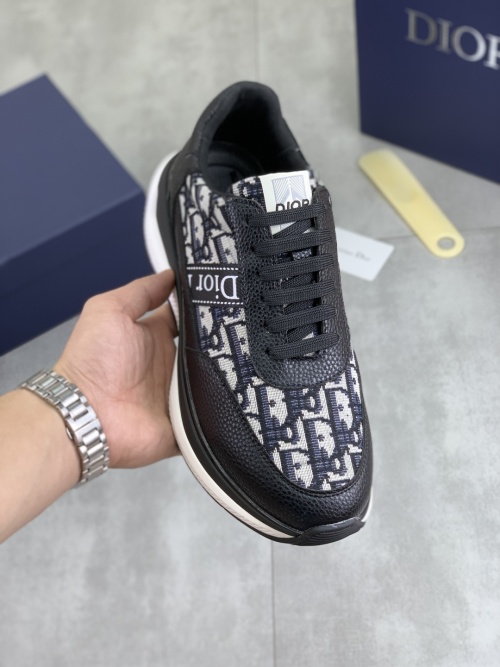 Dior Men's 2025 Classic Lace-Up Sneakers - Stylish Low-Top Design