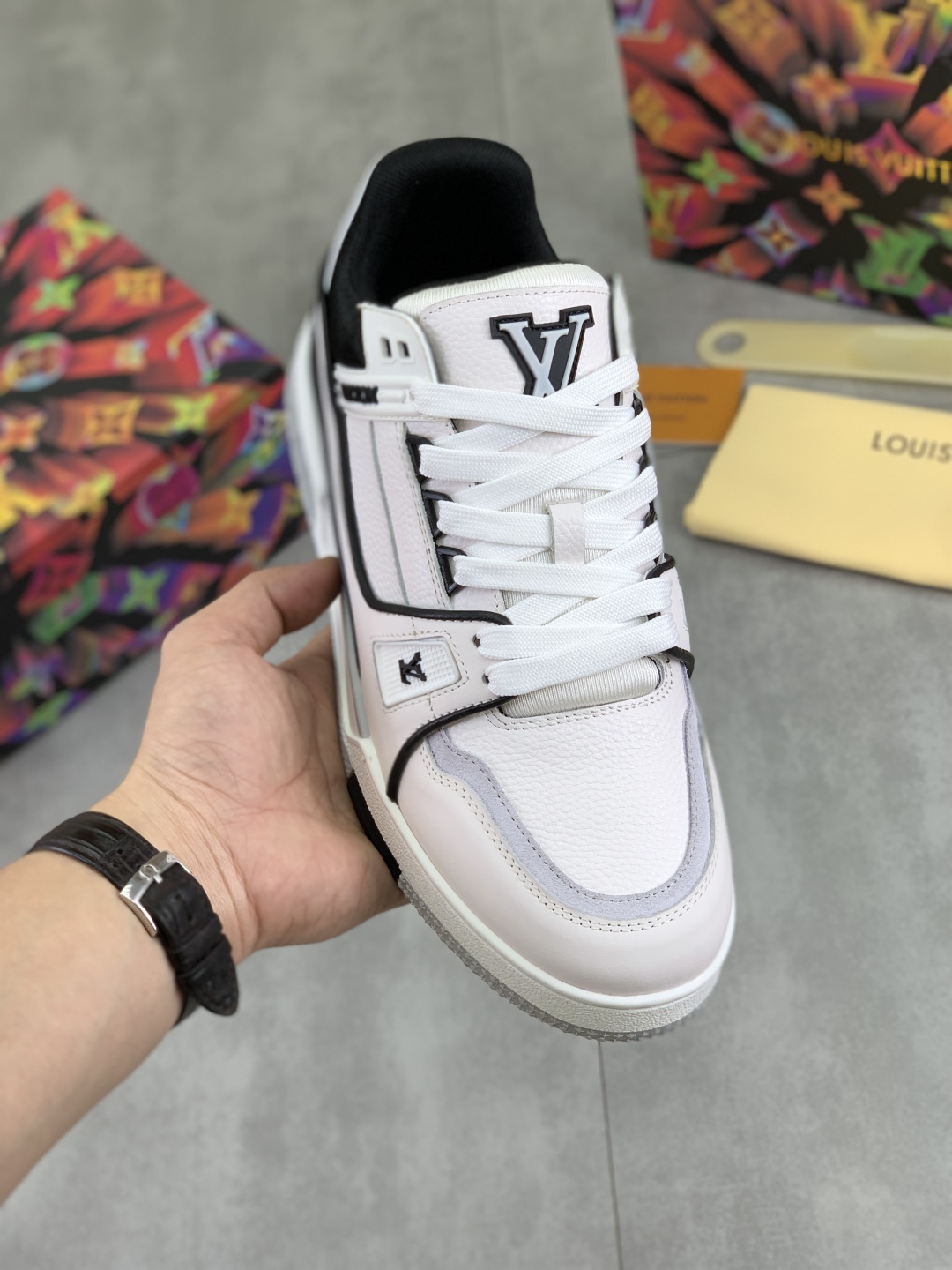 Louis Vuitton Classic White Leather Sneakers for Men, Size 38-46