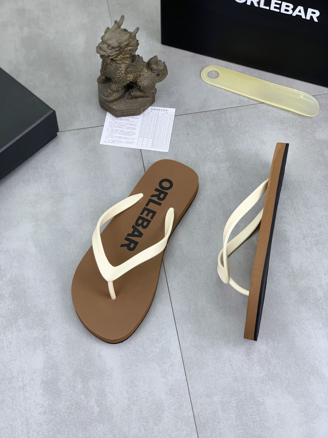 工厂价P195🆘 【 ORLEBAR BROWN】 新款男士休闲拖鞋系列!复核🔥全球限量款💯鞋面采用进口原单面料➕原板大底💯男鞋 ;多色可选