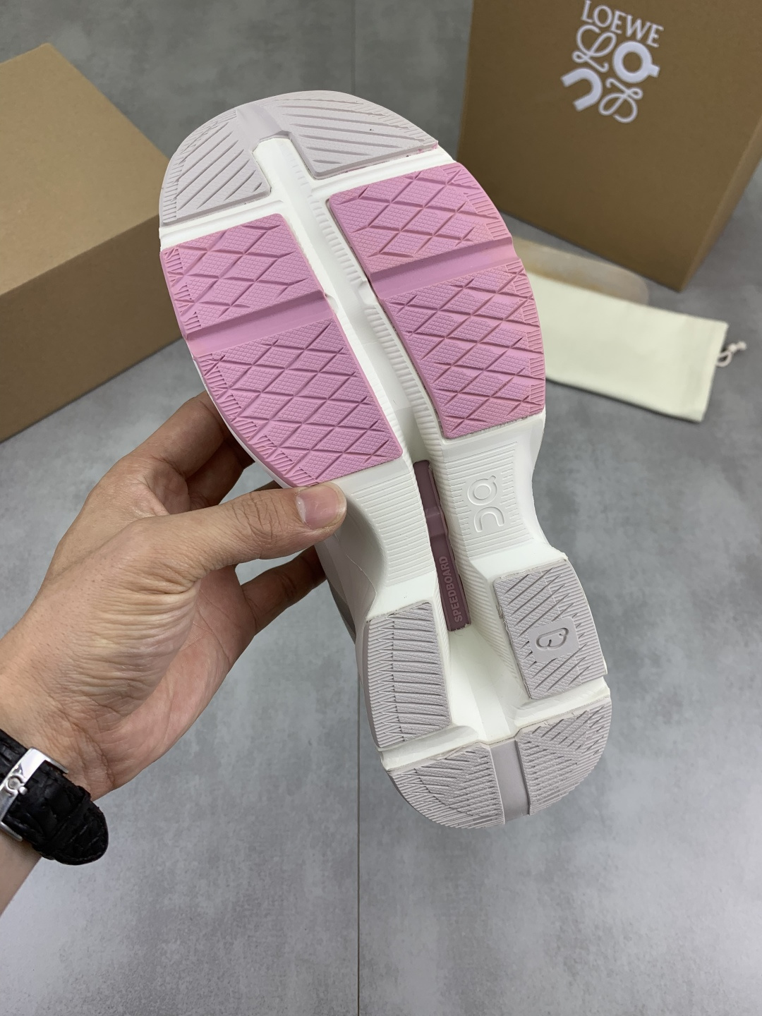 LOEWE women's shoes Factory Price: New Launch of Prada’s Loewe Co-branded 3.0 Series — photo 9