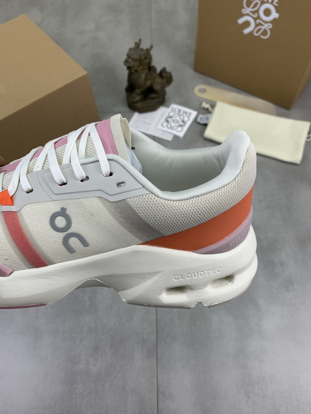 LOEWE women's shoes Factory Price: New Launch of Prada’s Loewe Co-branded 3.0 Series — photo 7