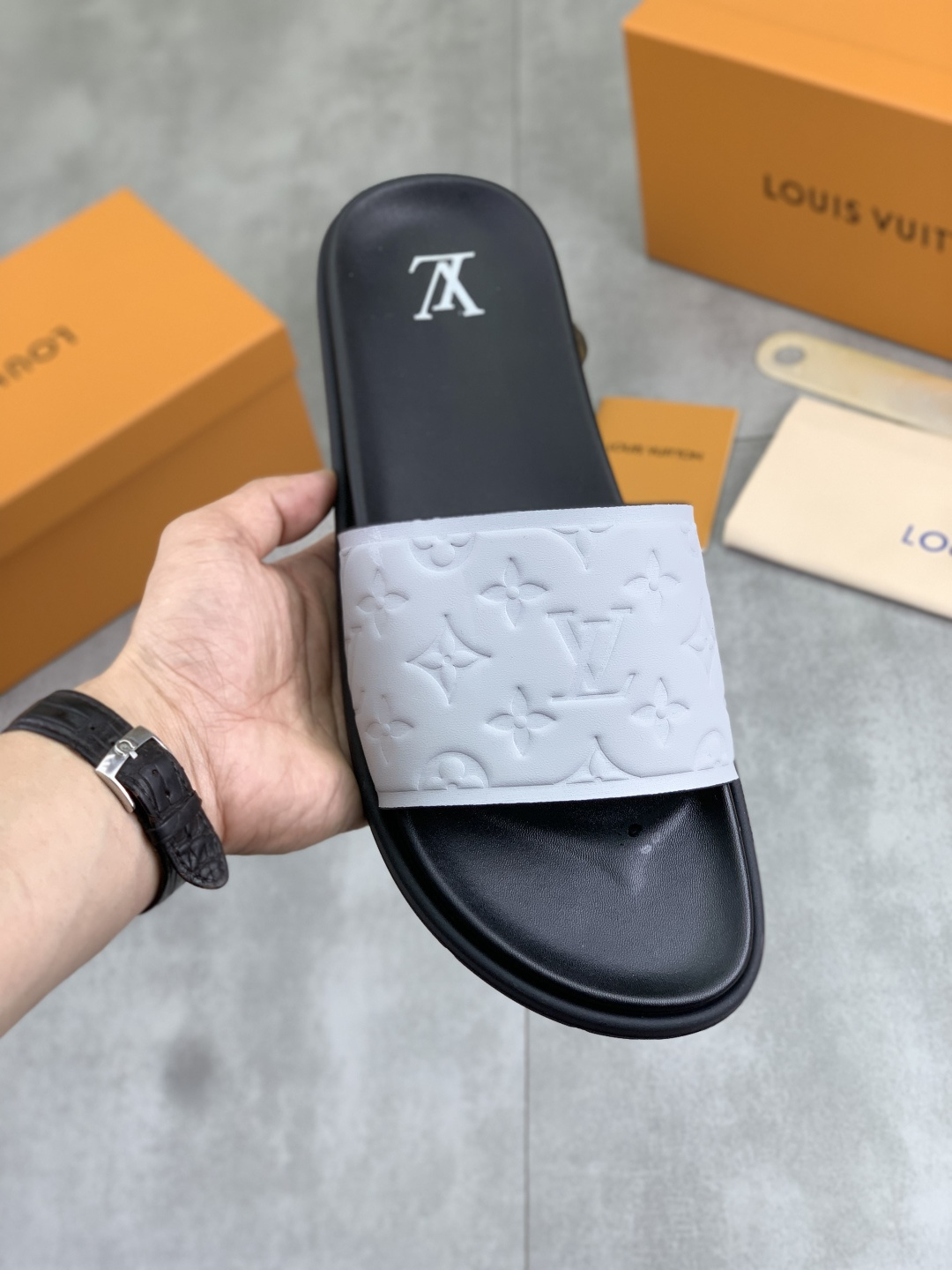 루이비통 신발 83866 Louis Vuitton Shoes
