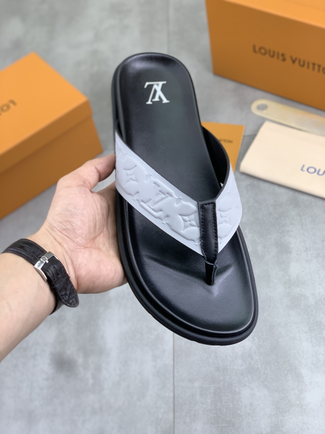 루이비통 신발 83873 Louis Vuitton Shoes