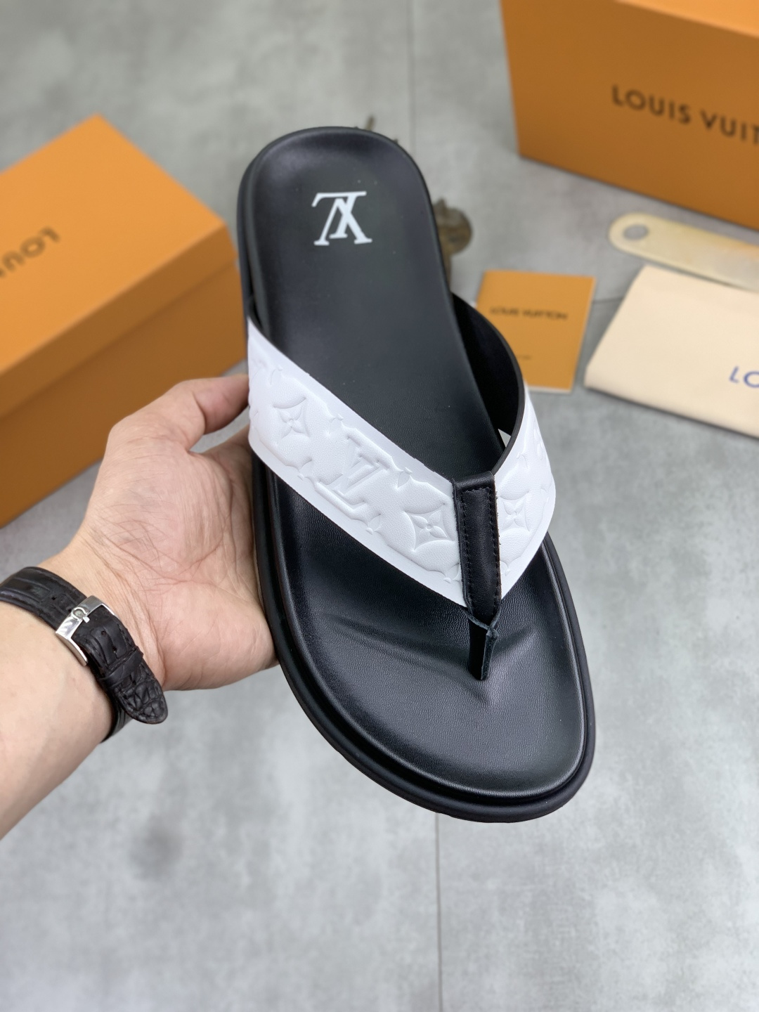 루이비통 신발 83874 Louis Vuitton Shoes