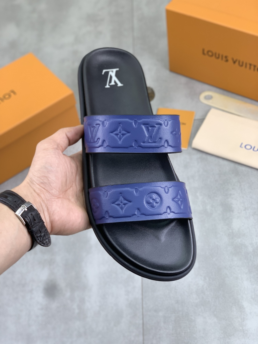 루이비통 신발 83882 Louis Vuitton Shoes