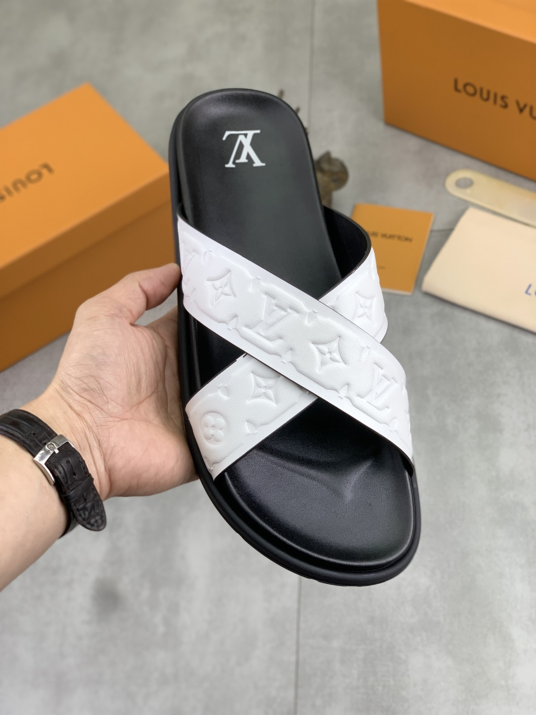 루이비통 신발 83889 Louis Vuitton Shoes