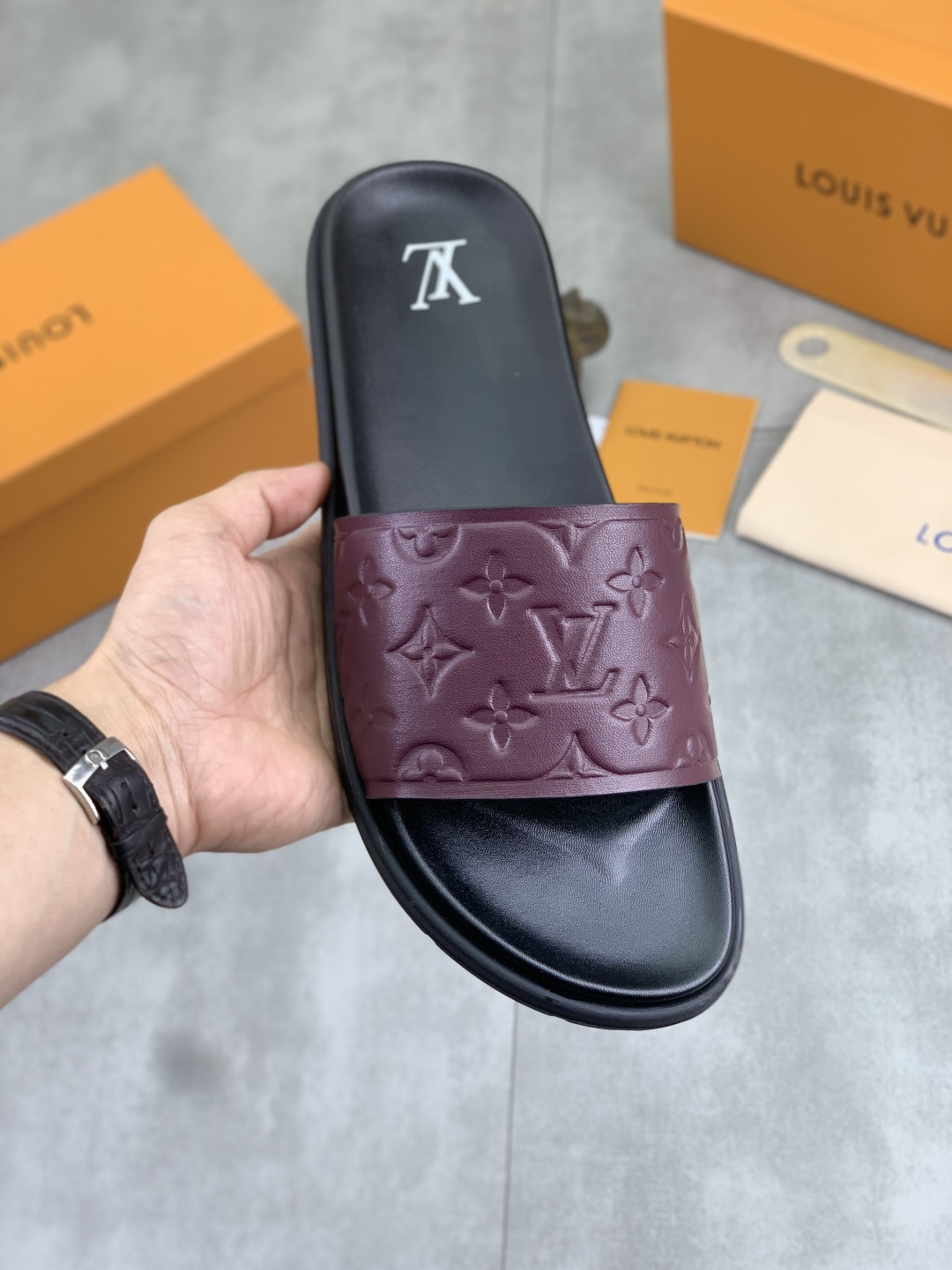 루이비통 신발 83894 Louis Vuitton Shoes