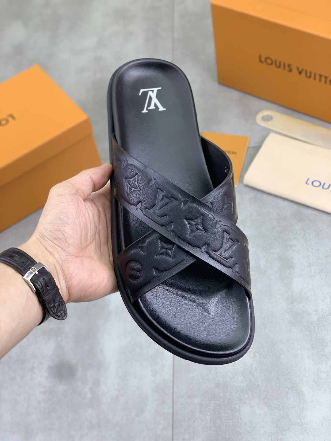 루이비통 신발 83895 Louis Vuitton Shoes