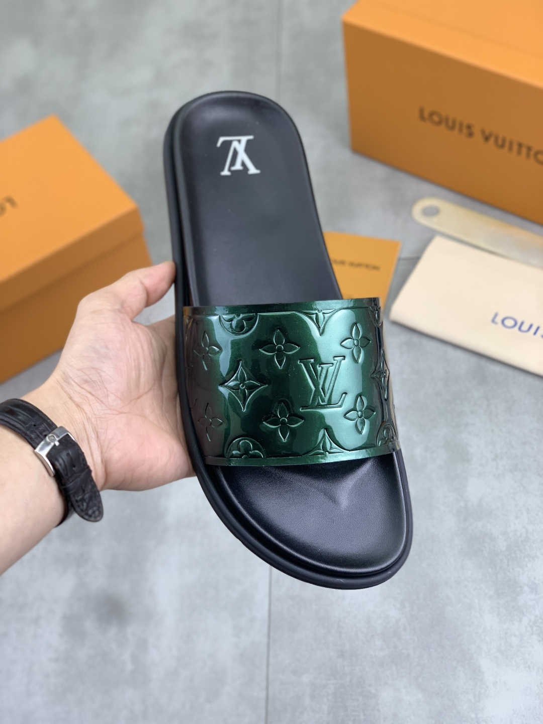 루이비통 신발 95021 Louis Vuitton Shoes