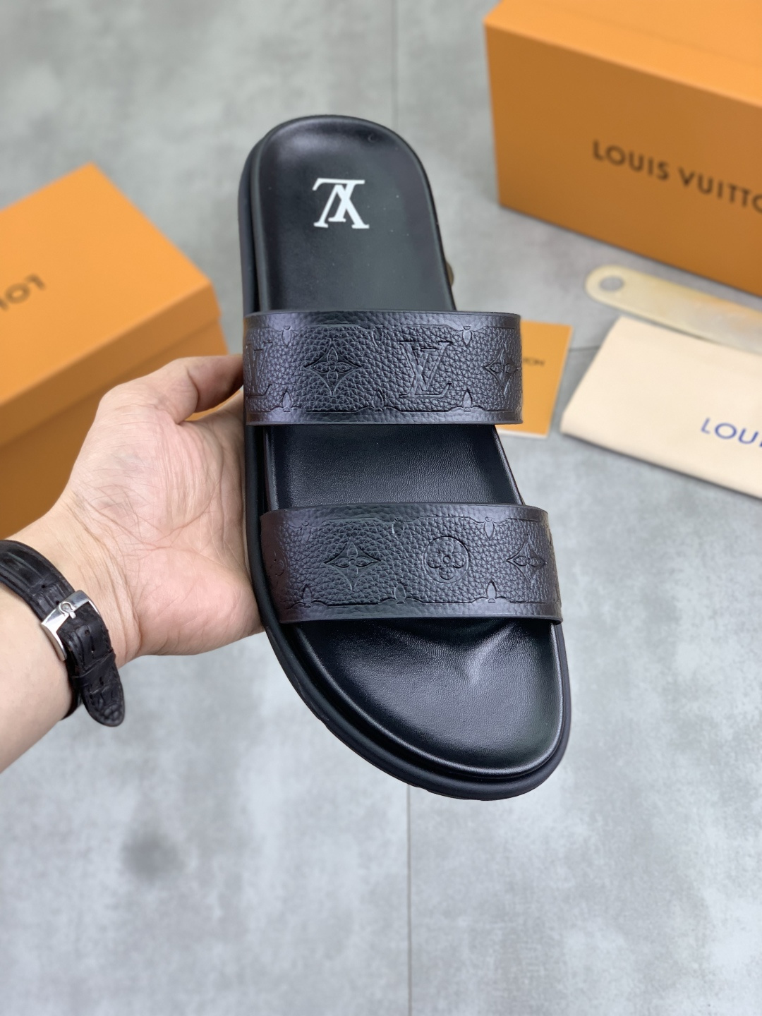 루이비통 신발 83901 Louis Vuitton Shoes