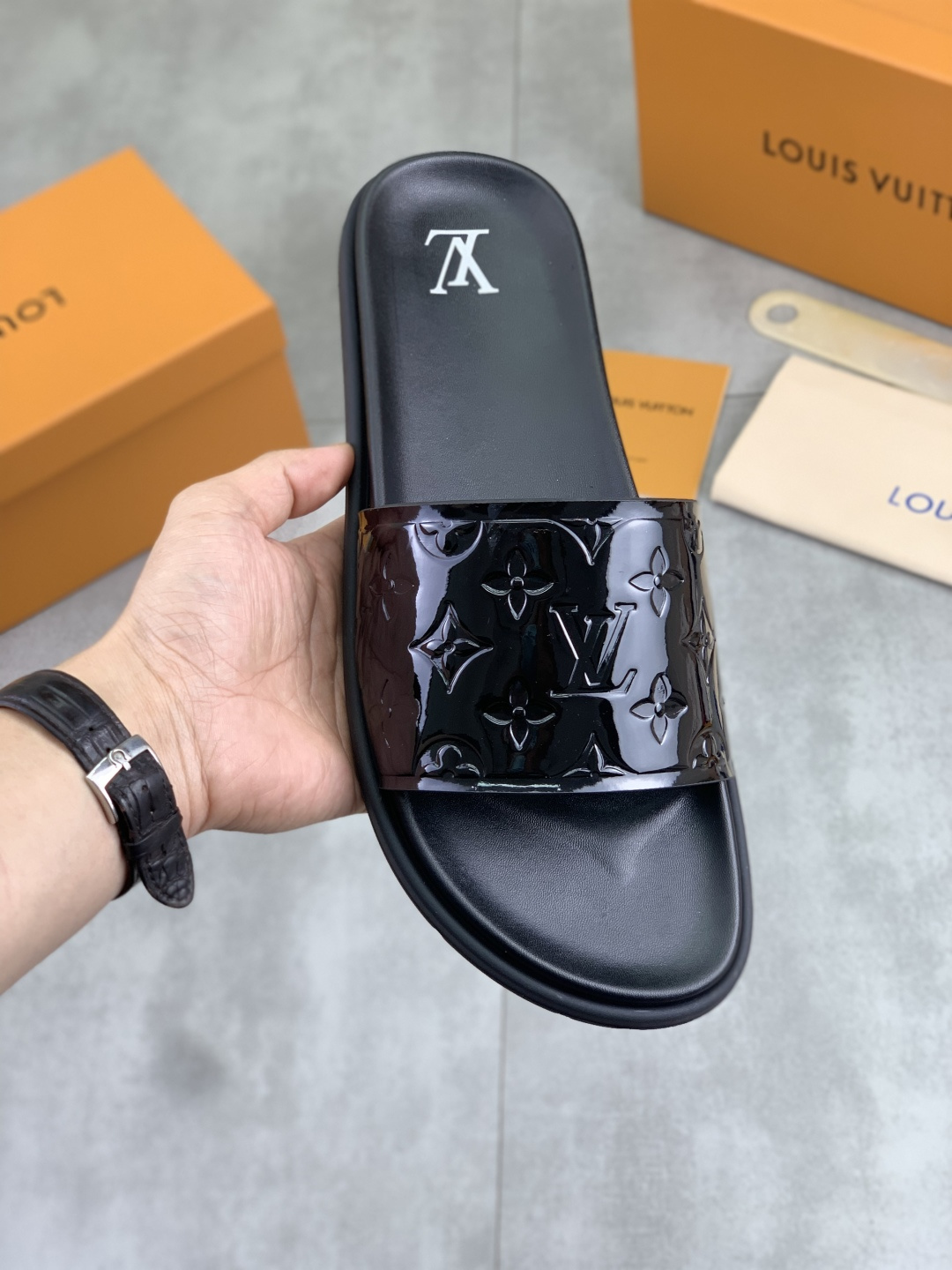 루이비통 신발 83902 Louis Vuitton Shoes