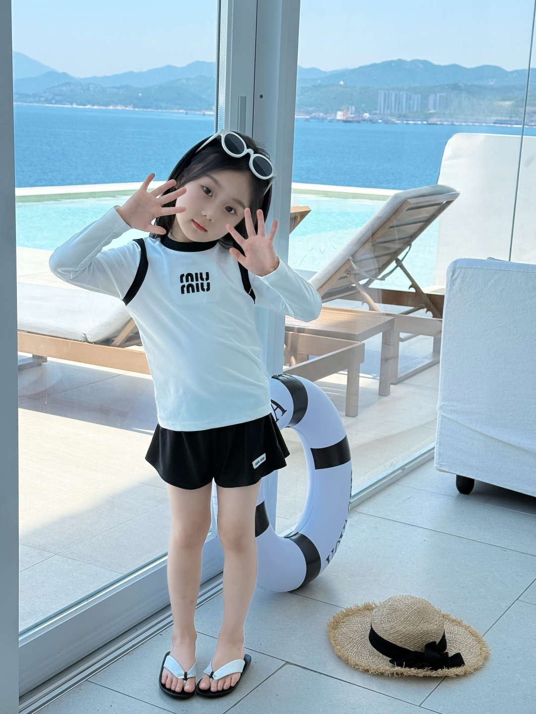 NO:337433,Upper body renderings Size - I always like summer and islands This swimsuit really holds the sense of vacation. It looks slim and sun-proof, a must-have for summer travel~, clothes, swimsuits,19860909上身效果图 尺寸- 永远喜欢夏天和海岛 这款泳衣真的把度假感拿捏住了 显瘦又防晒,夏日出游必备~,衣服,swimsuits,,Children's