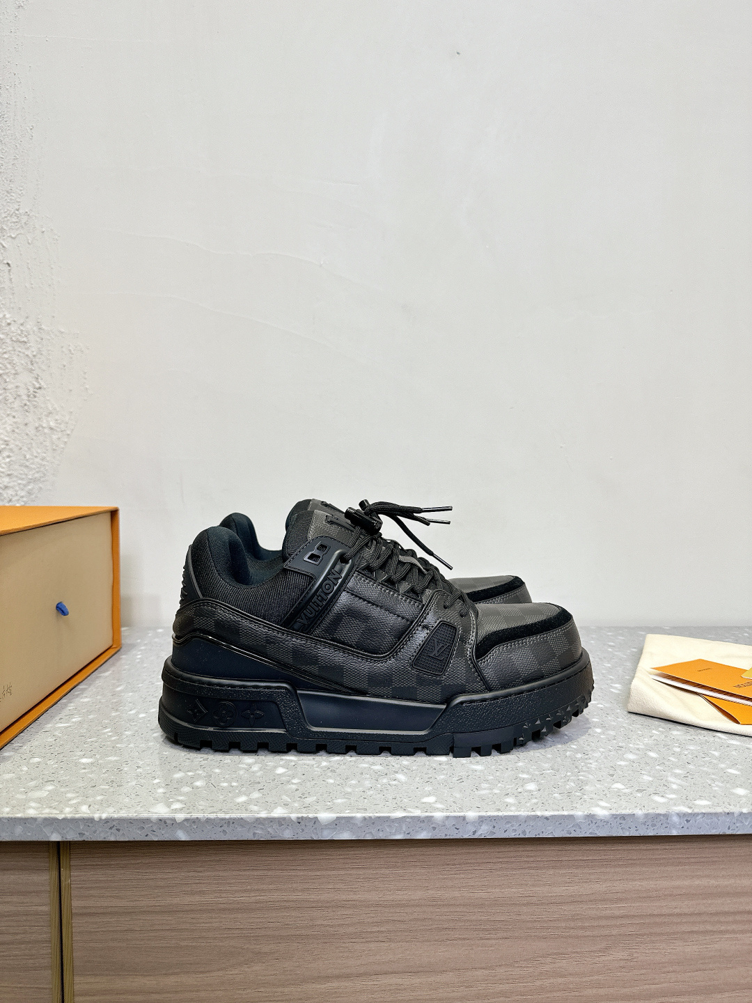 Louis Vuitton Vuitton 路易威登 胖嘟嘟 胖丁 滑板鞋 休闲 运动鞋