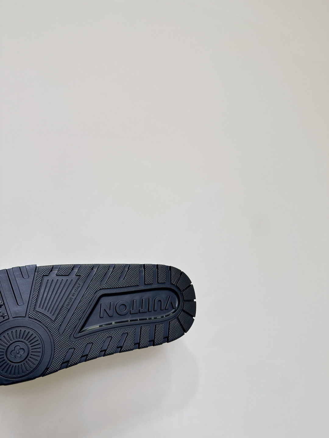 Louis Vuitton Vuitton 路易威登 胖嘟嘟 胖丁 滑板鞋 休闲 运动鞋