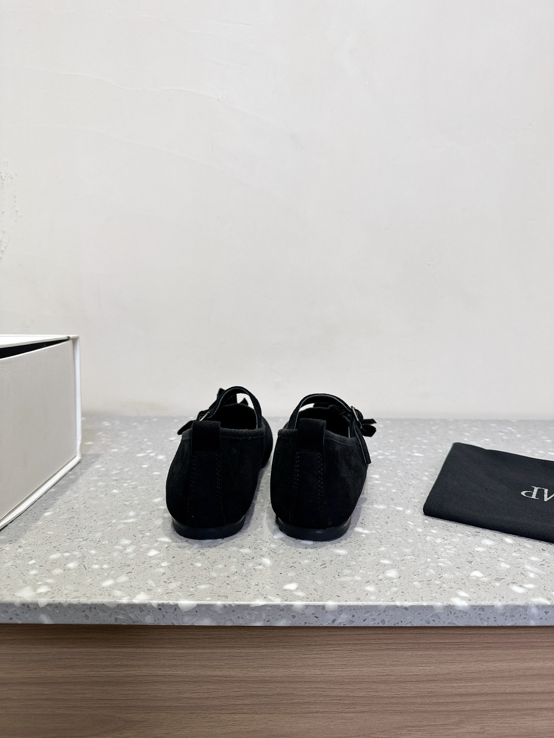 Fashionable Mary Jane Shoes for Unique Street Style: Spring and Summer Collection - 图片 6