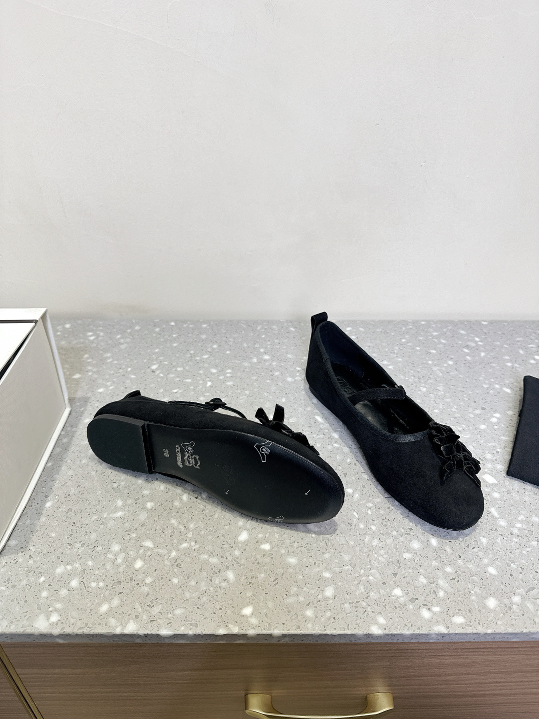 Fashionable Mary Jane Shoes for Unique Street Style: Spring and Summer Collection - 图片 5