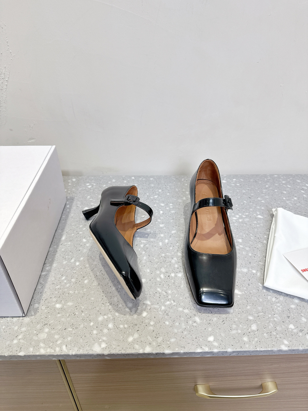 Stylish Shoes by Shushu Tong: Spring and Summer Collection Overview - 图片 2